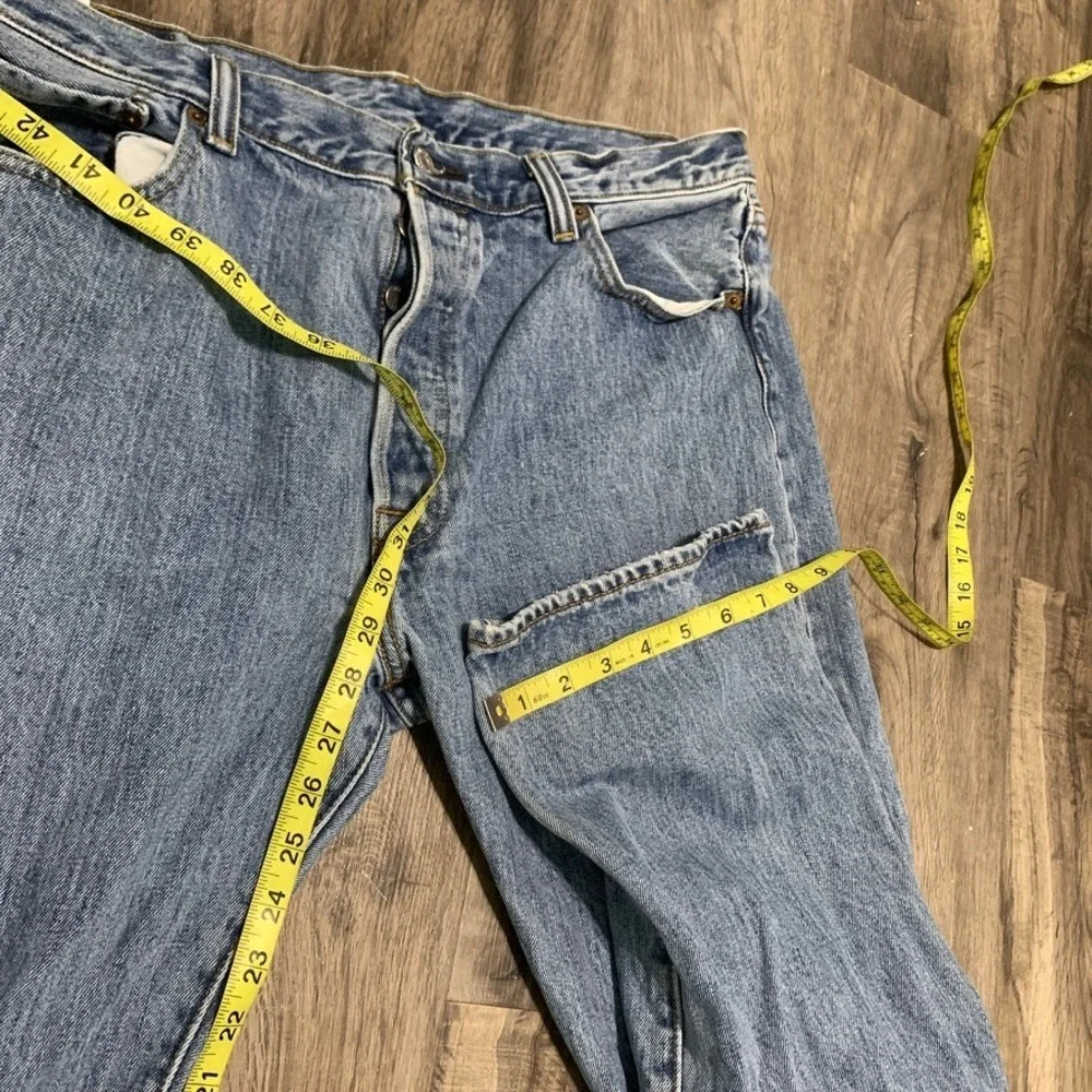 Levi's Mens 36x30 501 Original Fit Straight Leg Blue Light Wash Denim Jeans